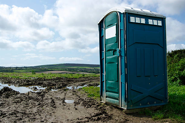 Portable Restroom Setup and Delivery in Mobile, AL